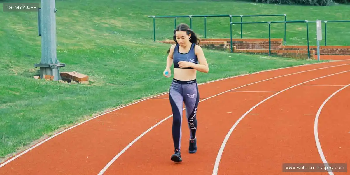 锁定直播间,不错过每一个绝杀瞬间!🎯📺